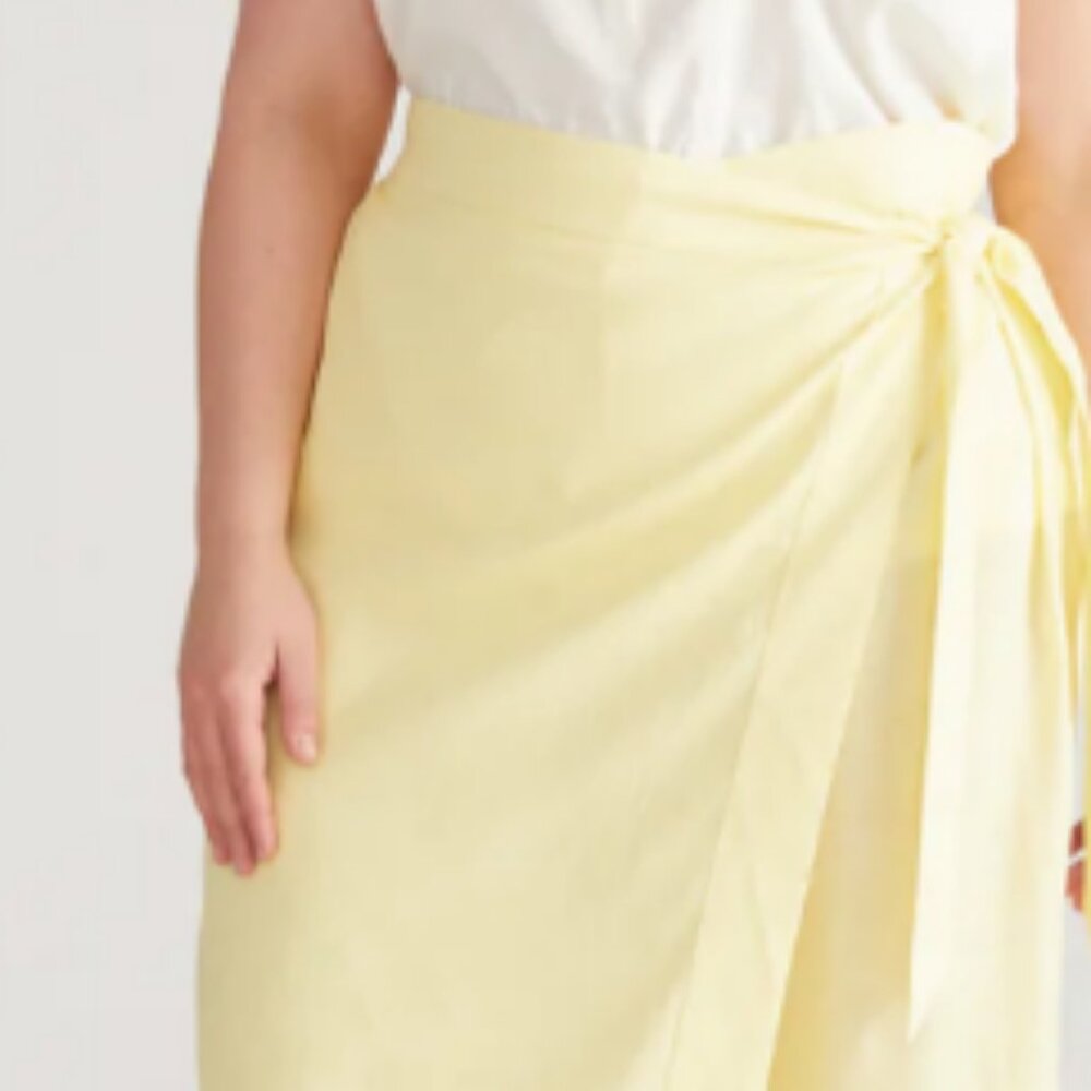 NWT  Linen Wrap Culottes  Slotted for donation on 6/30 so buy it now!